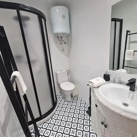 614a Coqueto ático By R2r Consulting Oviedo